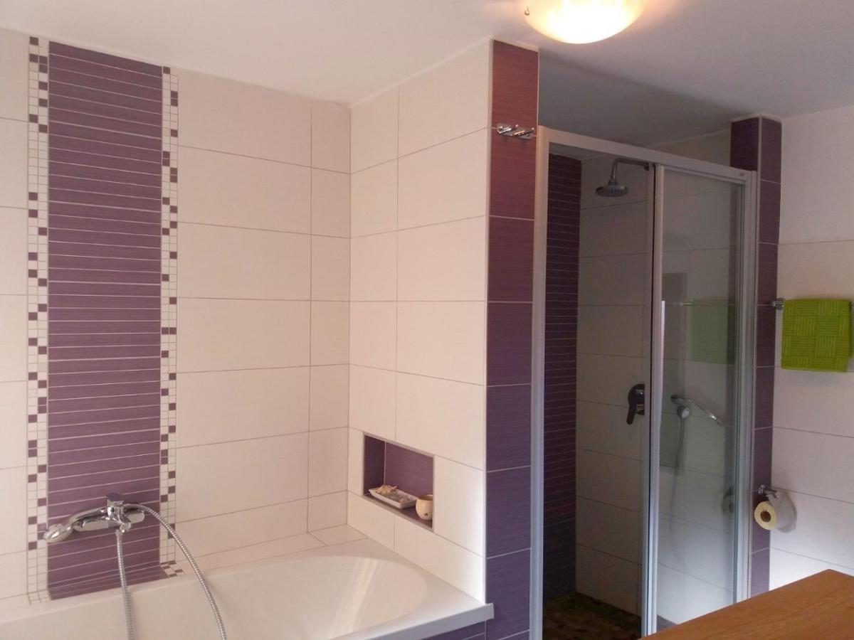 Neno - 50 M From Center Apartment *