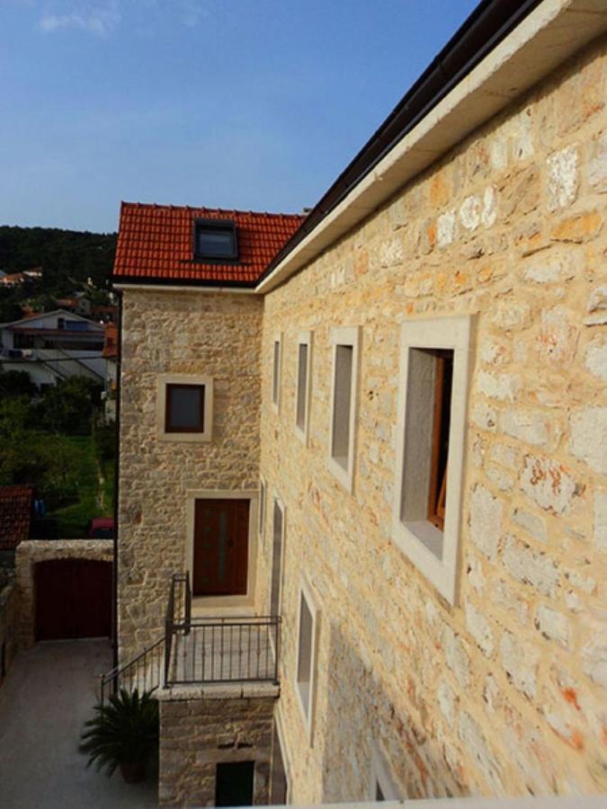 Neno - 50 M From Center Apartment Jelsa (Hvar)